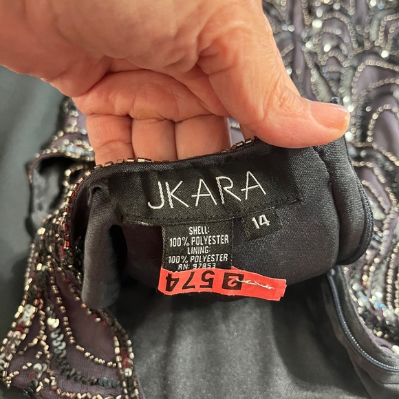 JKara Art Deco Beaded Full Length Evening Gown - Picture 4 of 5